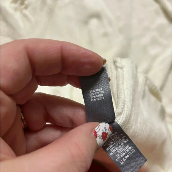 Aerie Women's Cream Ivory Poncho Sweater  One Size Classic Neutral Timeless - Picture 5 of 7